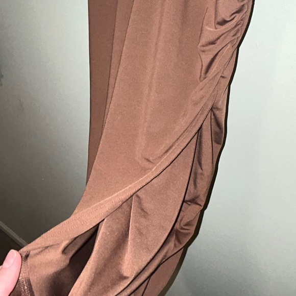 Wet Seal / Brown Dress / Size Large / Stetch Material - Picture 4 of 4